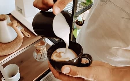 چگونه قهوه ترک غلیظ درست کنیم