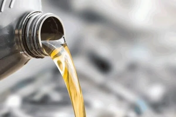 زمانبندی نگهداری و تعویض روغن و فیلتر دیزل ژنراتور به چه صورت است ؟