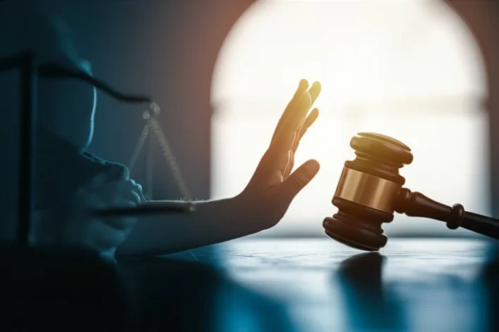 شرایط سلب حضانت مادر: موارد قانونی و راهنمای جامع