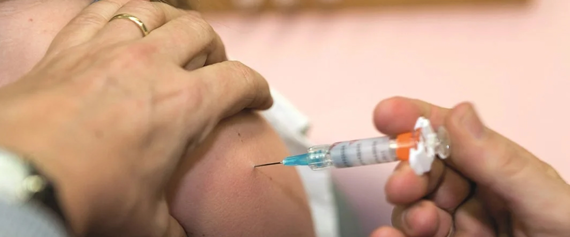 بررسی علمی: آیا واکسن گارداسیل می تواند عفونت HPV را درمان کند؟ چرا گارداسیل ۹ انتخاب مناسب برای پیشگیری است؟